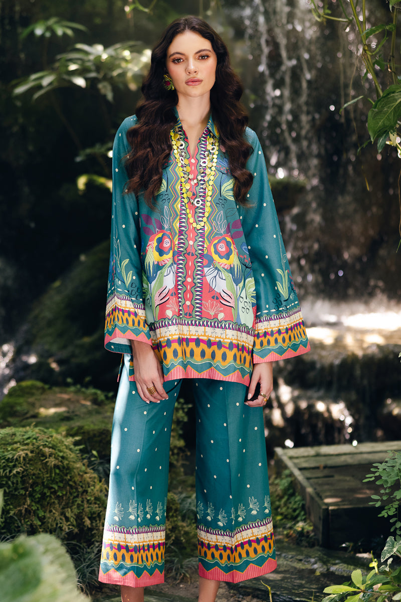 Model wearing OP-10 Liva, close-up detail, a Pakistani designer outfit by Qalamkar, available online in the UK.