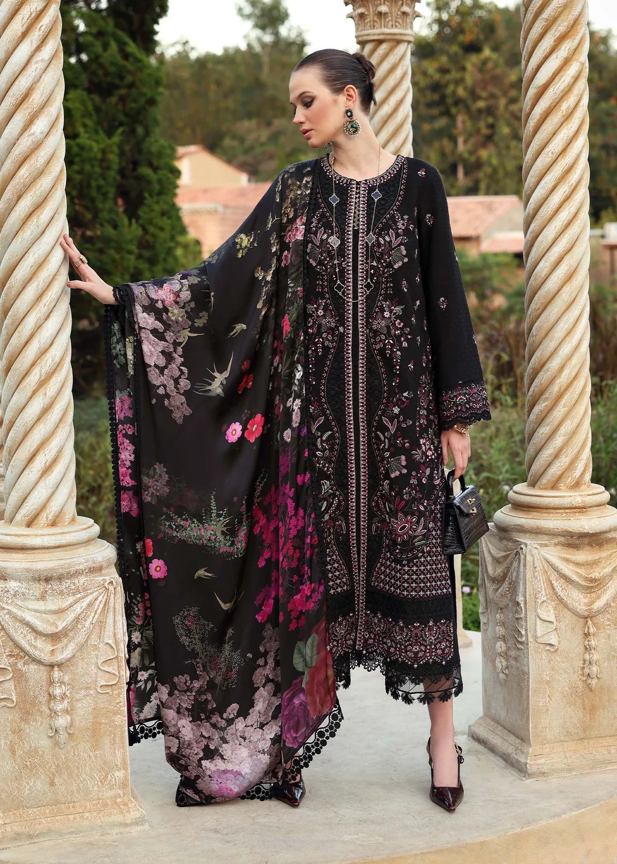 Kanwal Malik | Zaina Unstitched Lawn '25 | Isha