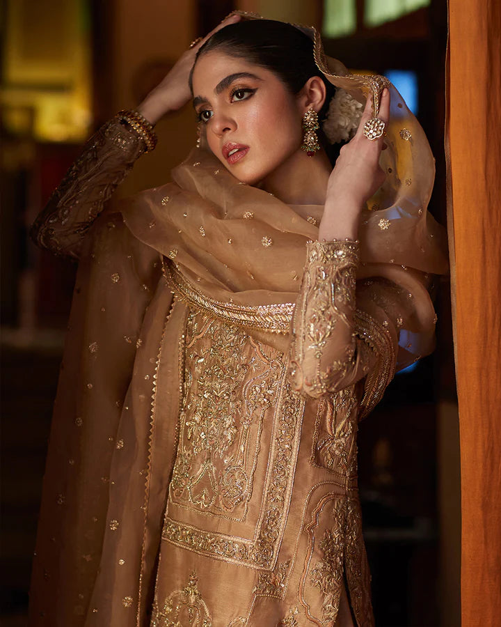 Faiza Saqlain | Formals Sanaz | Awira