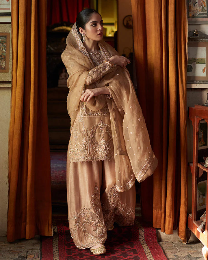 Faiza Saqlain | Formals Sanaz | Awira