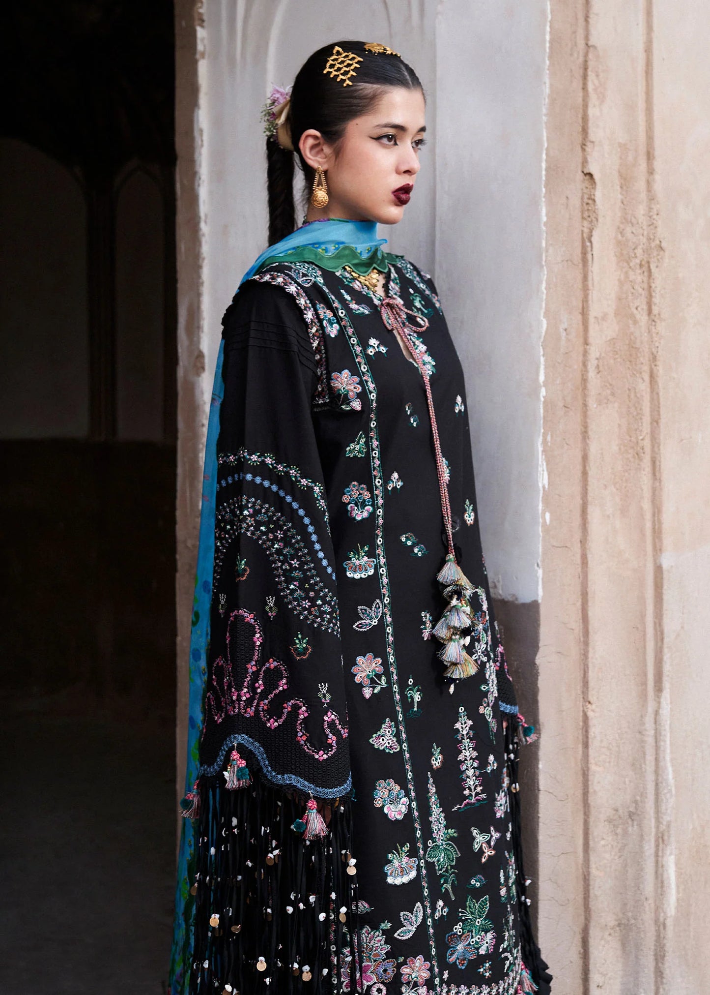 Model wearing black and blue Arzo from Hussain Rehar Nirmal SS '25, Pakistani luxury pret and Pakistani clothes online in UK.
