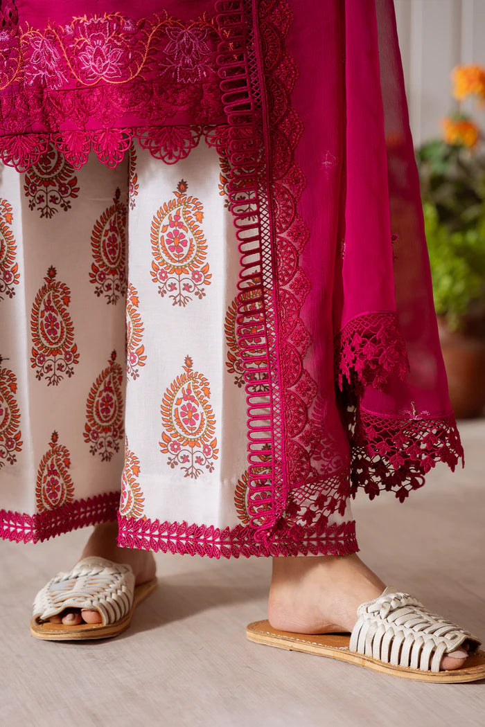 Model wearing pink and ivory ZAFIRA-B-SRL25-03 from Saira Rizwan Laneem SS/25, perfect for Pakistani luxury pret and clothes online in UK.