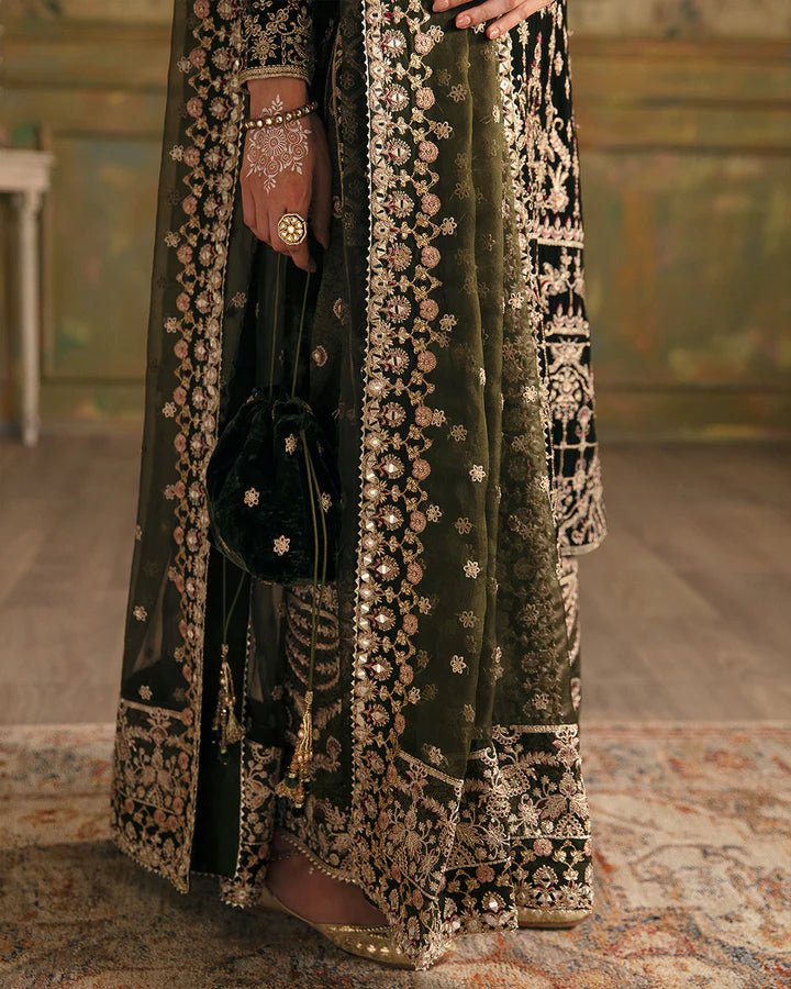 Faiza Saqlain | Luxe Formals Manaar Nov '23 | Adara - Signature Labels