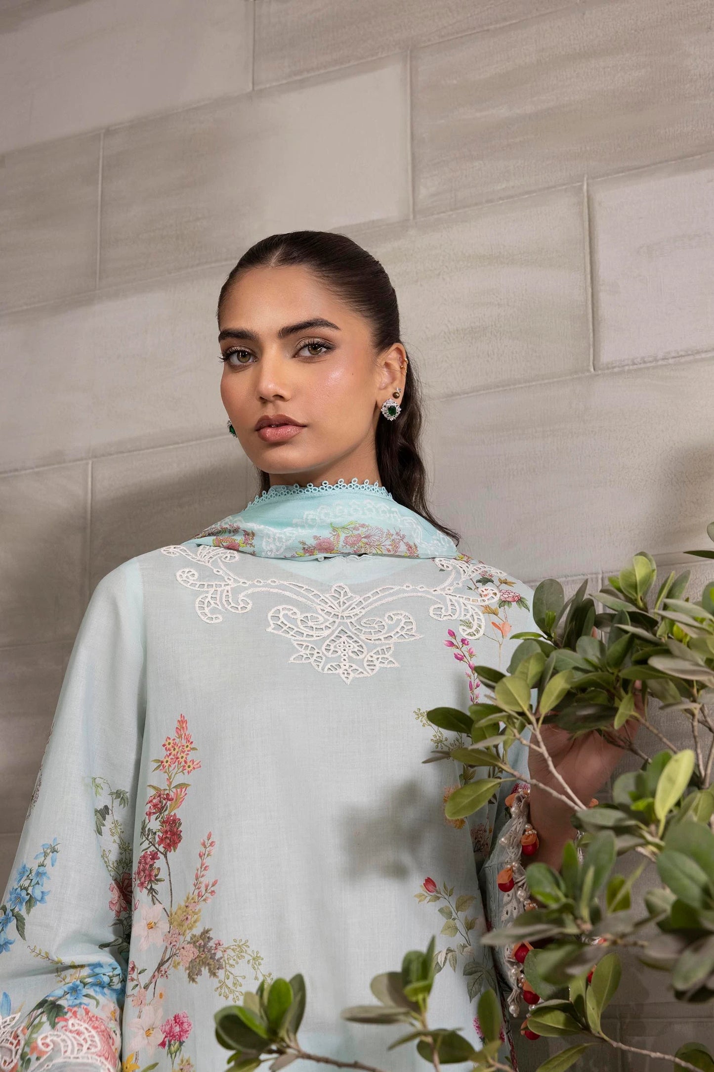 Model wearing pastel blue Sana Safinaz M251-030A-3CI outfit with multicolor floral prints and lace detailing, Pakistani Luxury pret, Pakistani clothes online in UK.