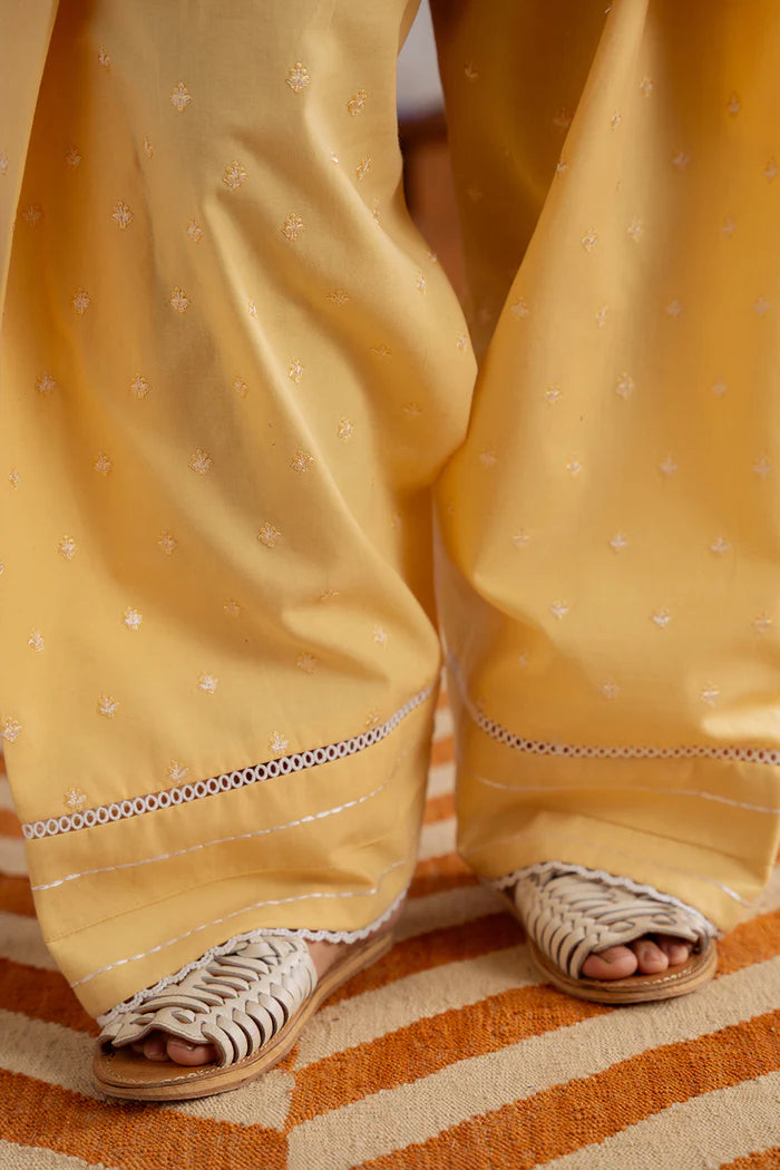 Model wearing yellow LEYLA-A-SRL25-04 from Saira Rizwan Laneem SS/25, ideal for Pakistani luxury pret and Pakistani clothes online in UK.