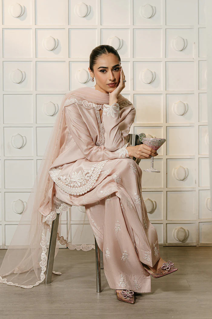Model wearing blush pink NORA-SREP1-04 from Saira Rizwan Luxury Lawn Eid Edit '25, perfect for Pakistani luxury pret and online shopping in UK.