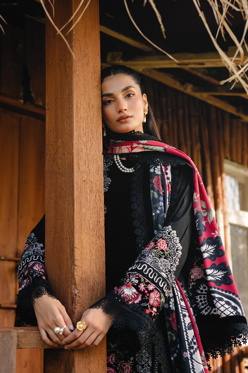 Model wearing REVNA - SRW24 - 08 from Saira Rizwan's Winter Unstitched '24 Collection featuring intricate designs. Pakistani clothes online in UK.