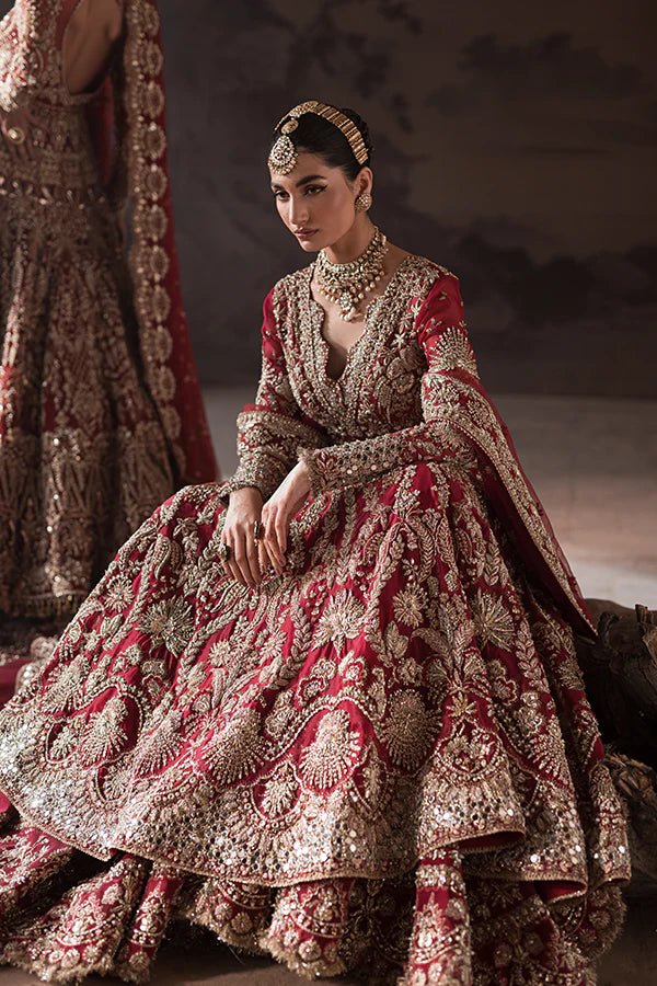 Model wearing Soraya ZOHRA Bridal dress, a stunning Pakistani wedding attire online in the UK.