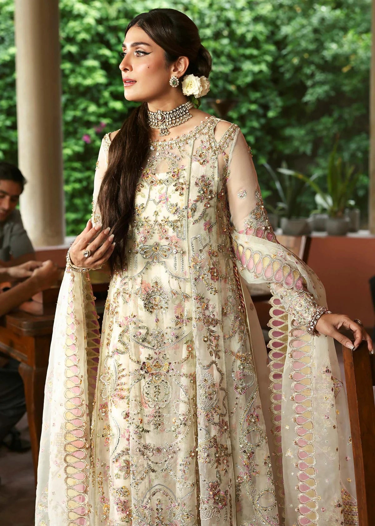 Model wearing Chanda by Kanwal Malik in ivory and pastel pink – Pakistani luxury pret outfit online in UK, ideal for festive occasions.