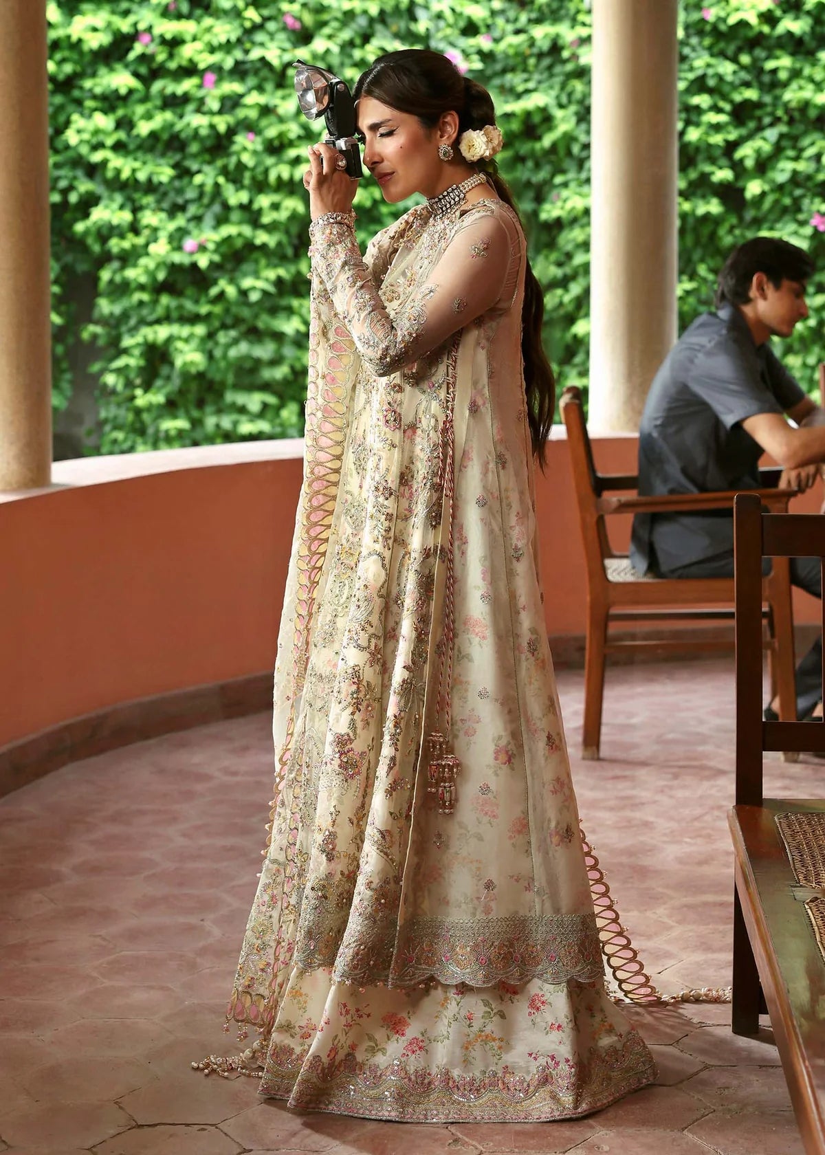 Model wearing Chanda by Kanwal Malik in ivory and pastel pink – Pakistani luxury pret outfit online in UK, ideal for festive occasions.