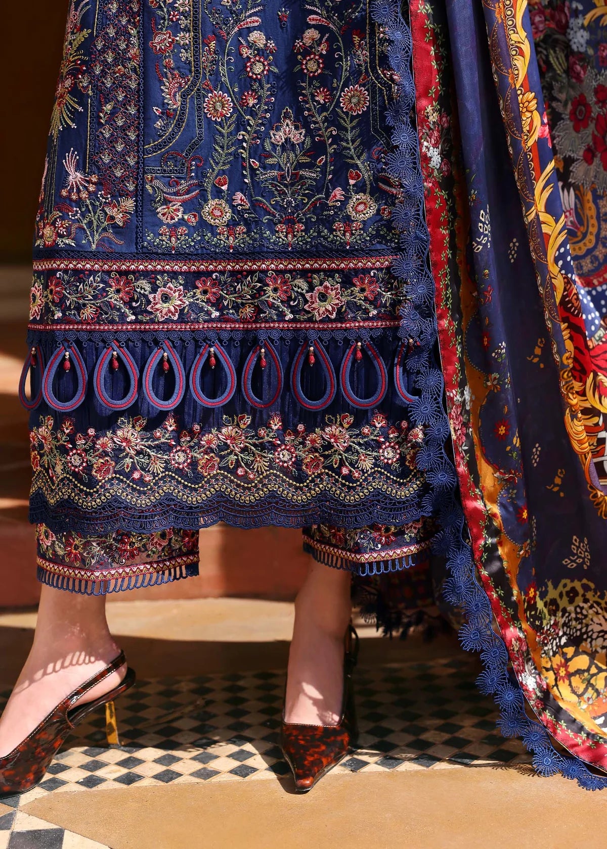 Kanwal Malik | Elysia Luxury Lawn '25 | Azure