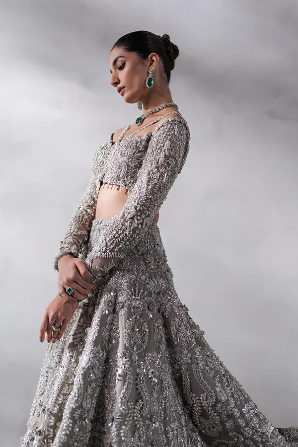 Model showcasing Soraya EISLEY dress, Pakistani bridal couture, available online for UK Pakistani clothes shoppers.