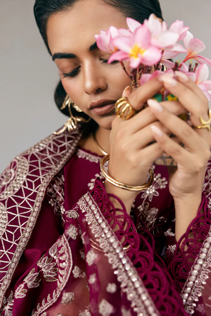 Model wearing deep maroon Saira Rizwan BELLA SREP03-25 from Sajri Eid Pret '25, Pakistani luxury pret, shop Saira Rizwan clothes online in UK.