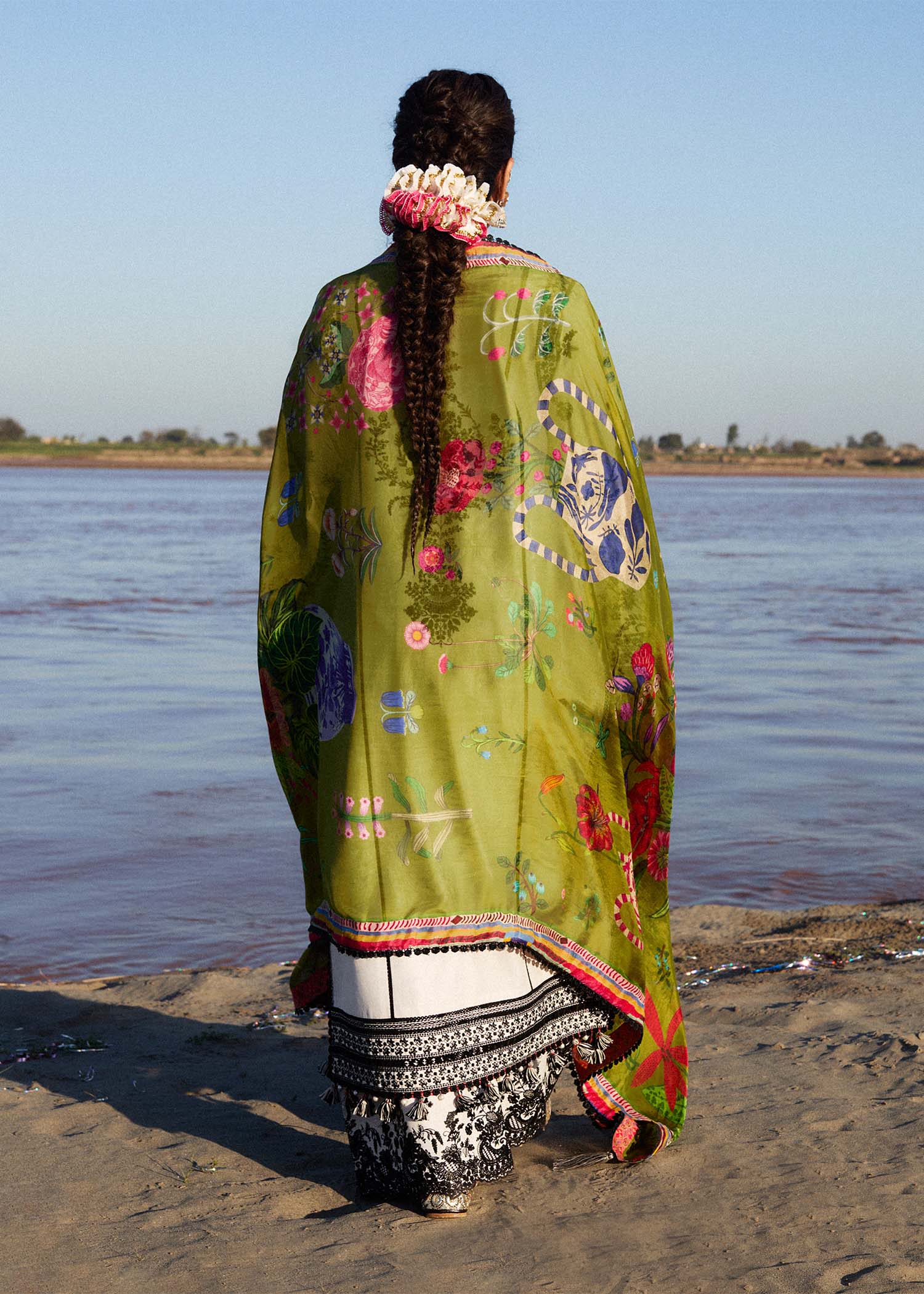 Model wearing cream and black dress Suroor by Hussain Rehar, Pakistani luxury pret online in UK.