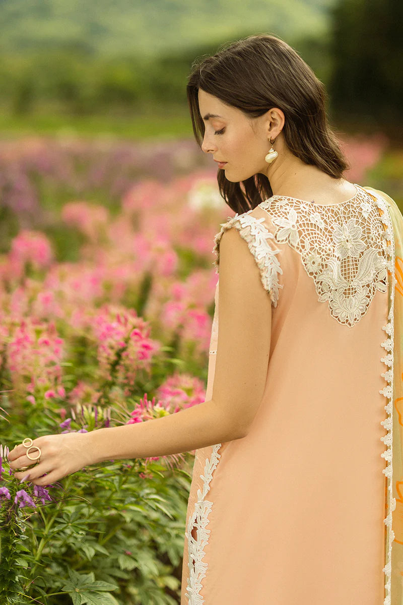 Mushq | Secret Garden Hemline Spring/Summer '25 | Moonlit Petals