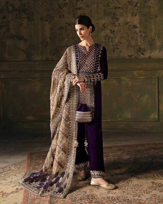 Faiza Saqlain UK Elayha outfit, exquisite Pakistani clothes UK, Luxe Formals Laira May '23.