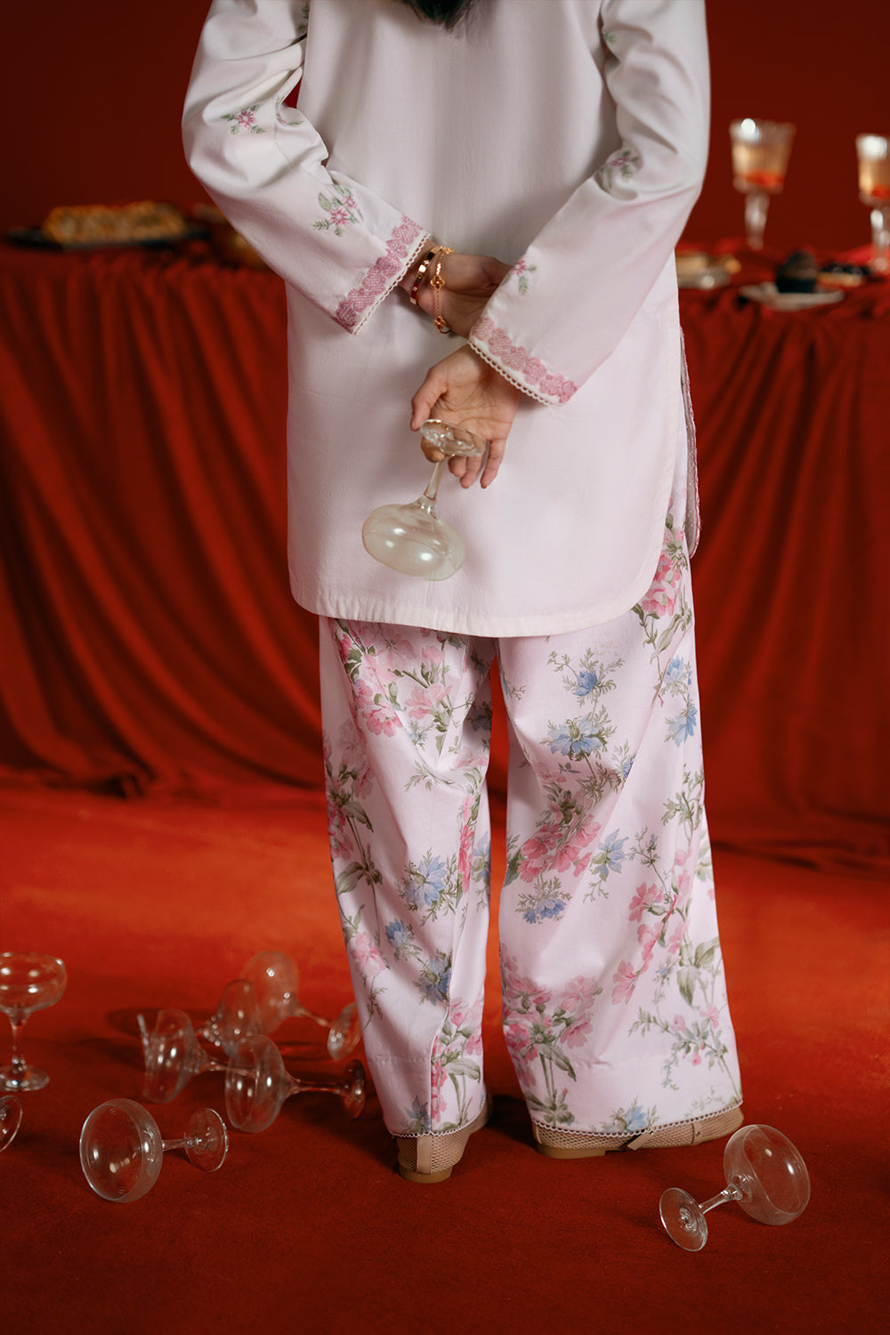 Model wearing white floral embroidered outfit from Saira Rizwan Joolie | JOOLIE WHITE - JBP25-07, Pakistani luxury pret online in UK.
