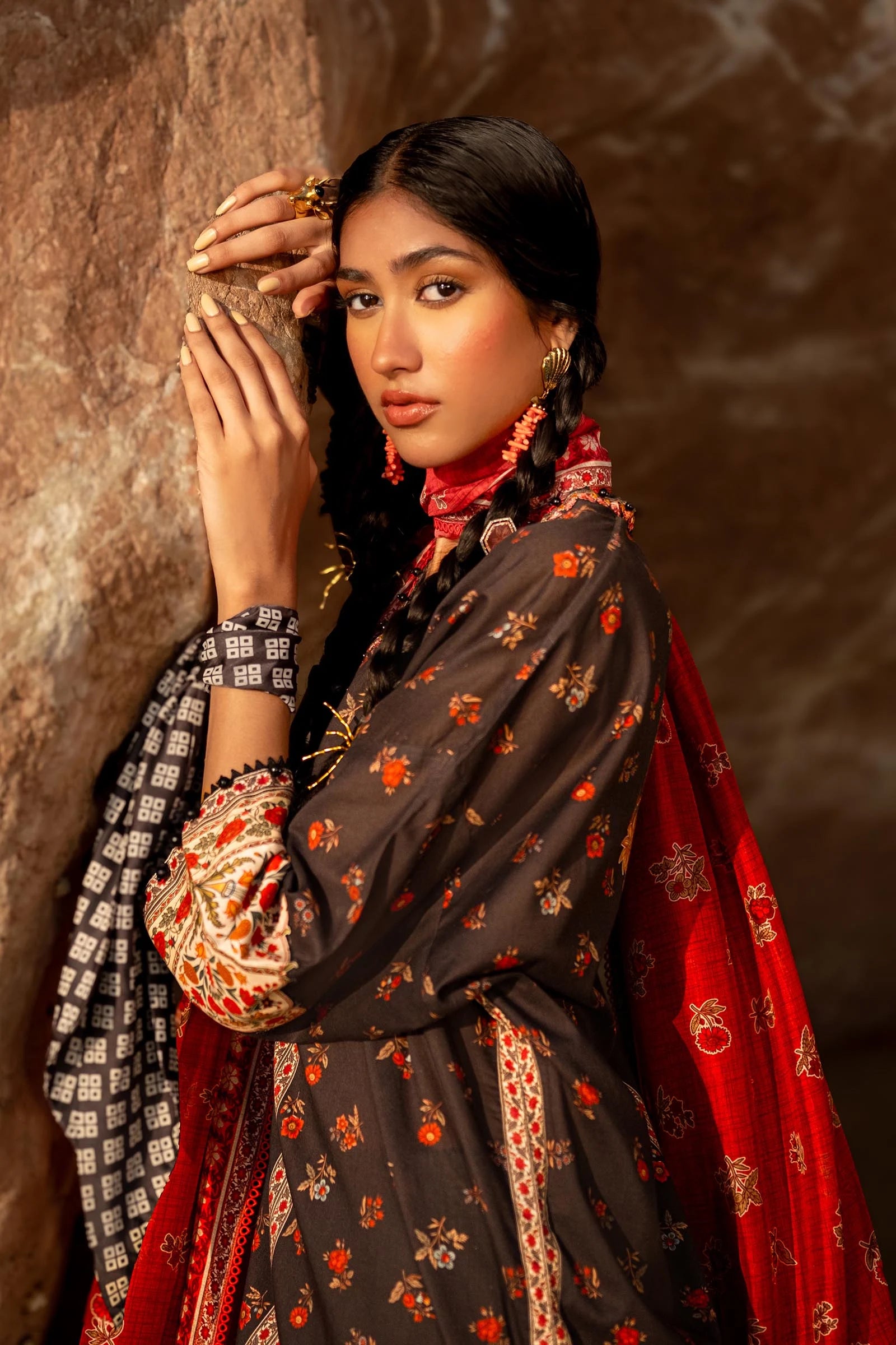 "Model in a Sana Safinaz H241 - 017A - 2BK dress, epitome of Pakistani fashion in the UK."