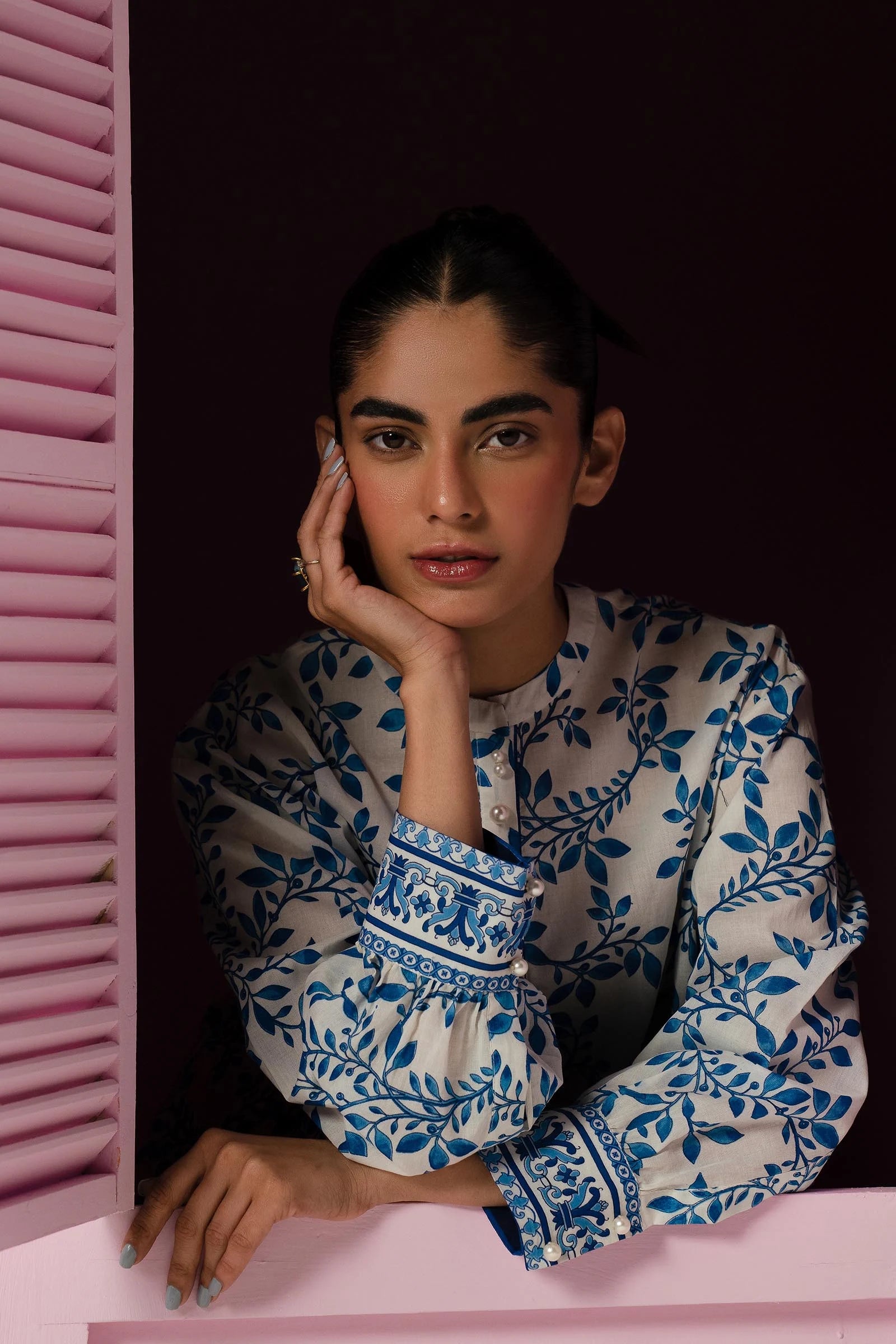 Model wearing Sana Safinaz Mahay'24 blue and white lawn dress, elegant Pakistani summer outfit in UK.