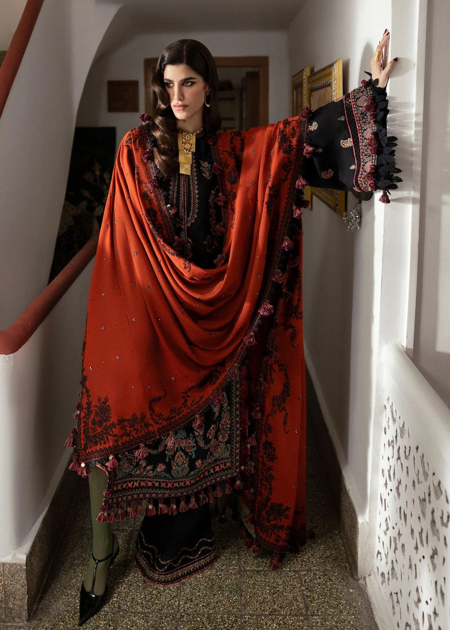 Model wearing Sahe from Hussain Rehar's Karandi AW '24 in earthy beige tones, showcasing luxury Pakistani clothes online in UK.