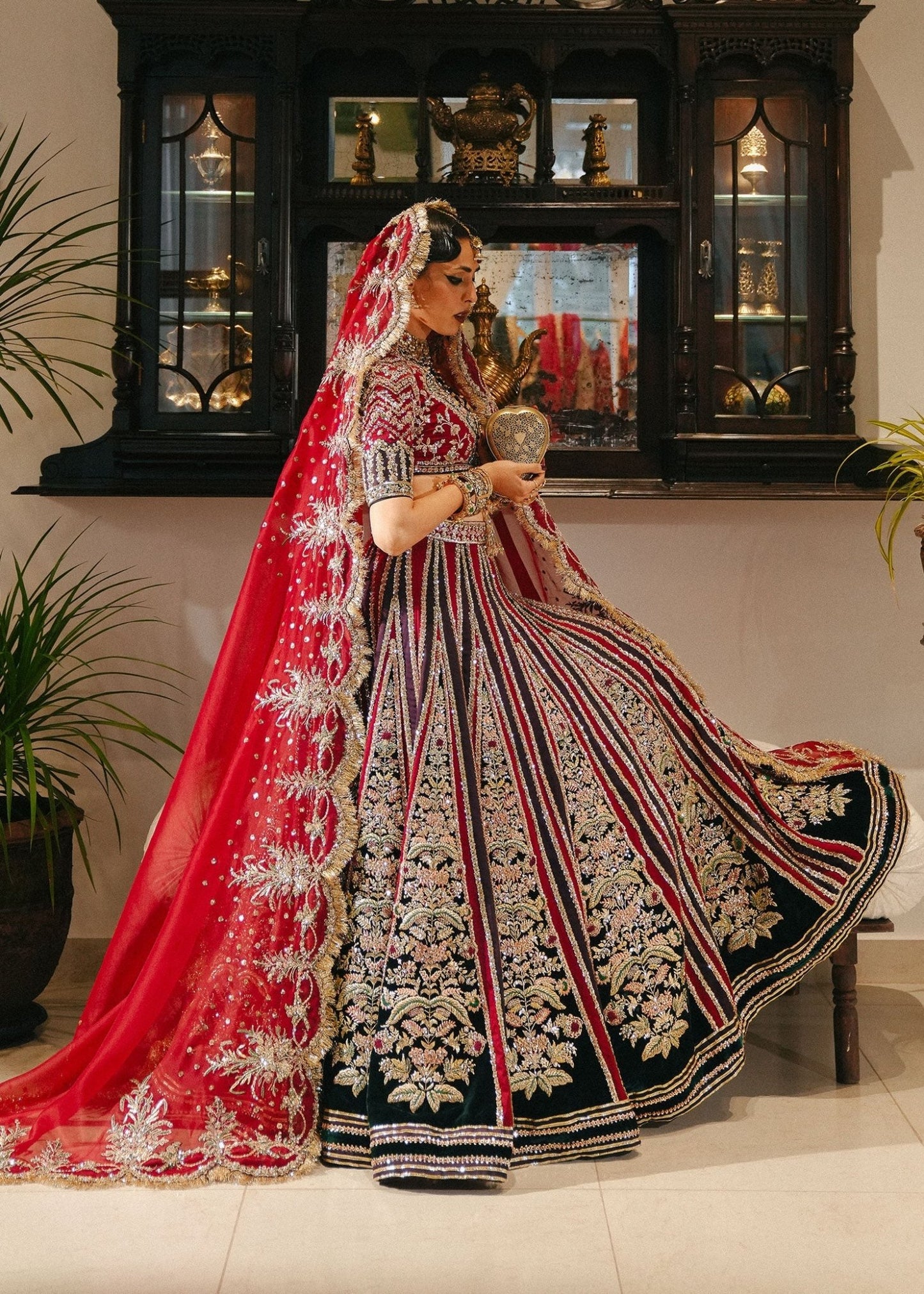 Model wearing Mushq from Hussain Rehar's Rehar Nagar Bridals '24, showcasing refined bridal craftsmanship. Pakistani clothes online in UK.