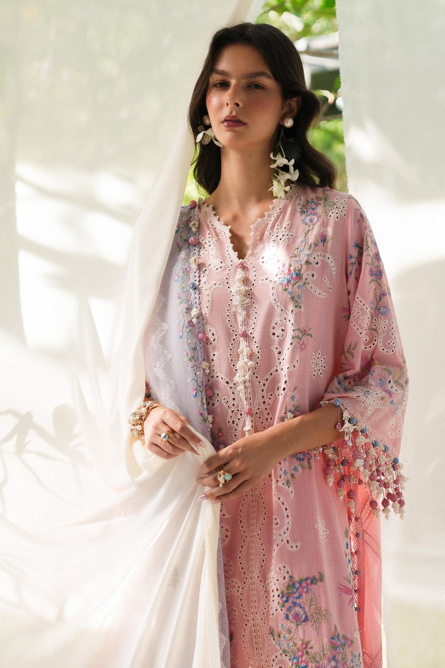 Sana Safinaz | Luxury Lawn '25 | L251-001B-3CT