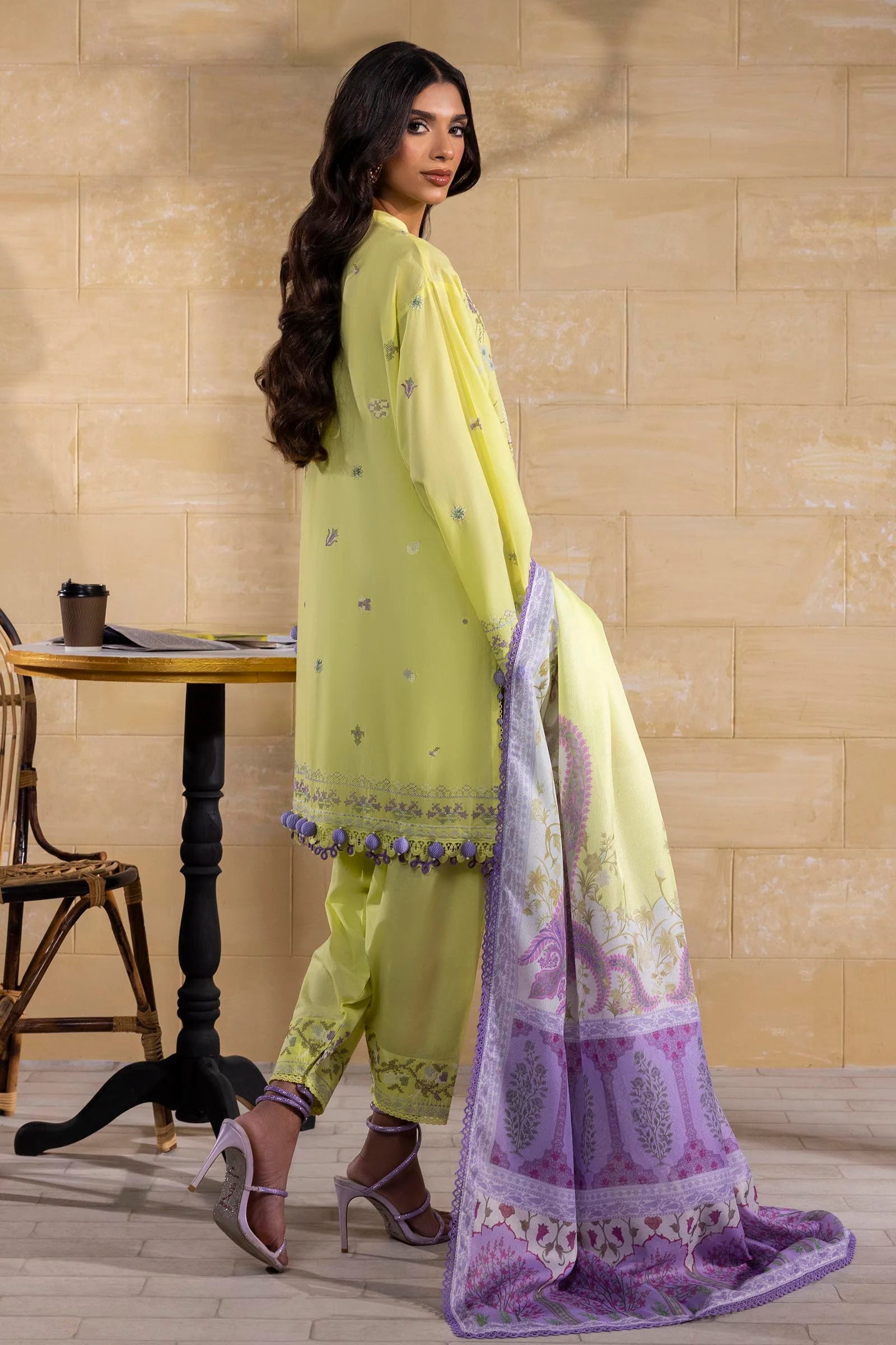 Model wearing lemon yellow Sana Safinaz M251-018B-3CT outfit with lilac embroidered details and printed dupatta, Pakistani Luxury pret in UK.