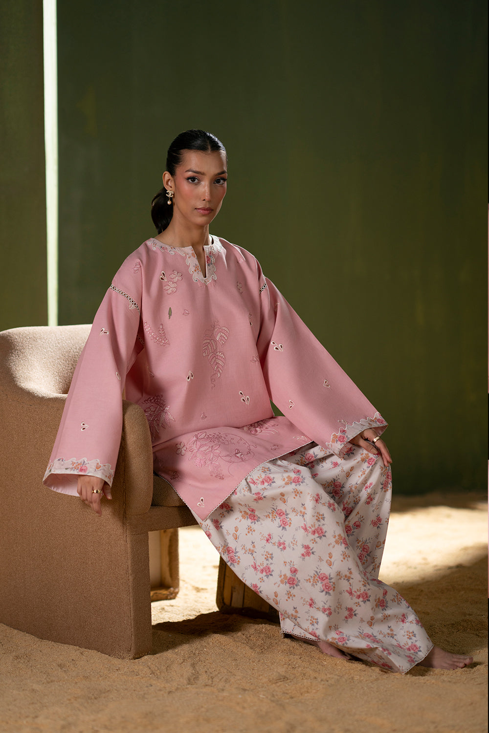 Model wearing pastel pink embroidered outfit from Saira Rizwan Joolie | JOOLIE PINK - JBP25-08, Pakistani luxury pret available online in UK.