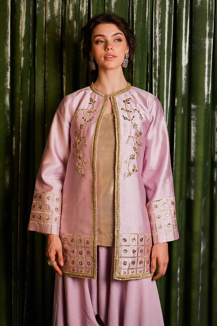 Discover Mushq Chandni Gota Love It '24 Sanjh, a raw silk masterpiece with intricate gota detailing. Perfect for weddings. Shop now for £156 at Signature Labels UK!