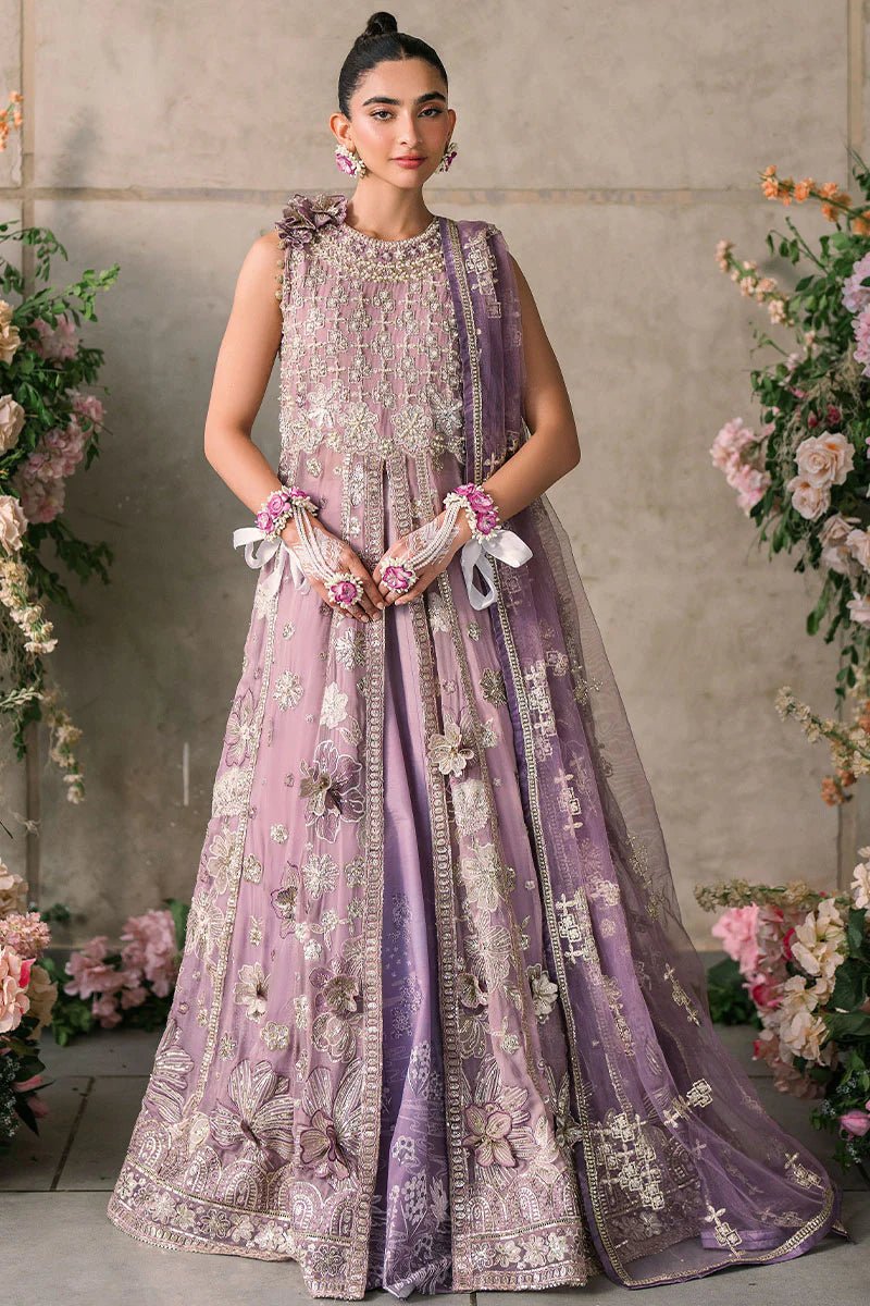 Model wearing Mushq Mastani Evening Luxury Chiffon Sana dress in soft lavender, perfect for Pakistani wedding clothes online in the UK.