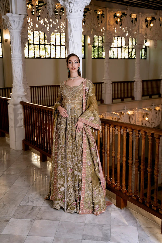 Model wearing SAROSH dress from Mysie by Tahira's POEÃÅTIQUE'24 SUMMER collection. Pakistani clothes online in UK at Signature Labels.