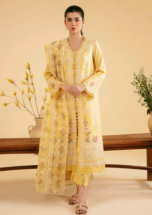 Model wearing Qalamkar Qlinekari Luxury Lawn SQ-12 ZHAIN dress, Pakistani clothes online in UK.