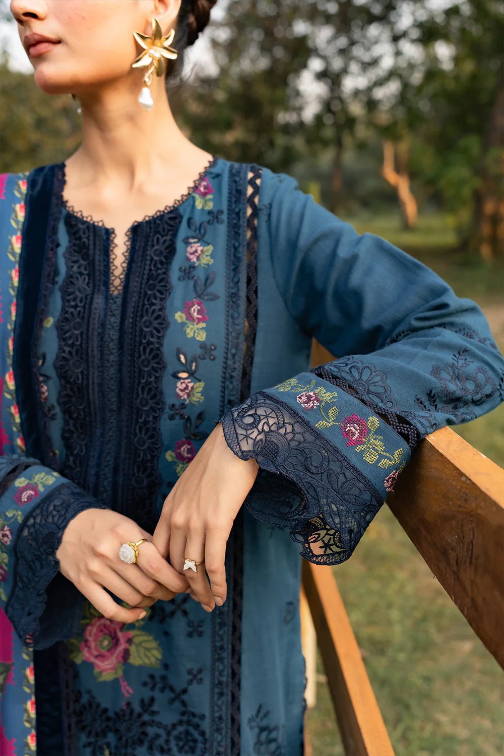 Model wearing DINA - SRW24 - 04 from Saira Rizwan's Winter Unstitched '24 Collection, showcasing intricate detailing. Pakistani clothes online in UK.