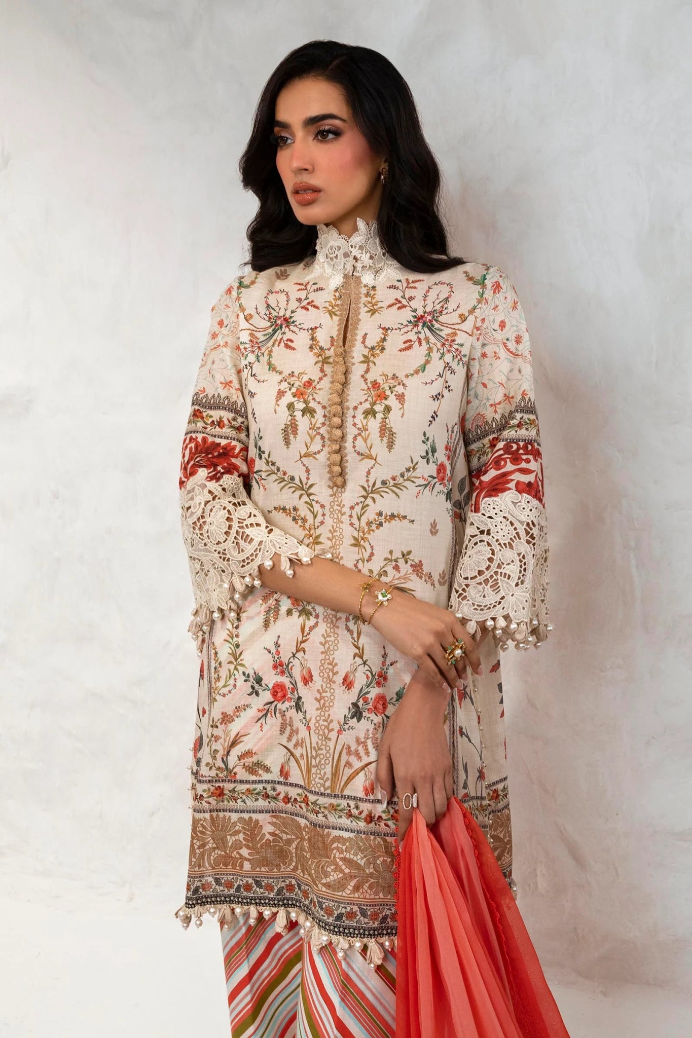 Model wearing Sana Safinaz Muzlin Summer '24, Design M242 - 005A - CI dress, a chic choice for Pakistani clothes online in the UK.