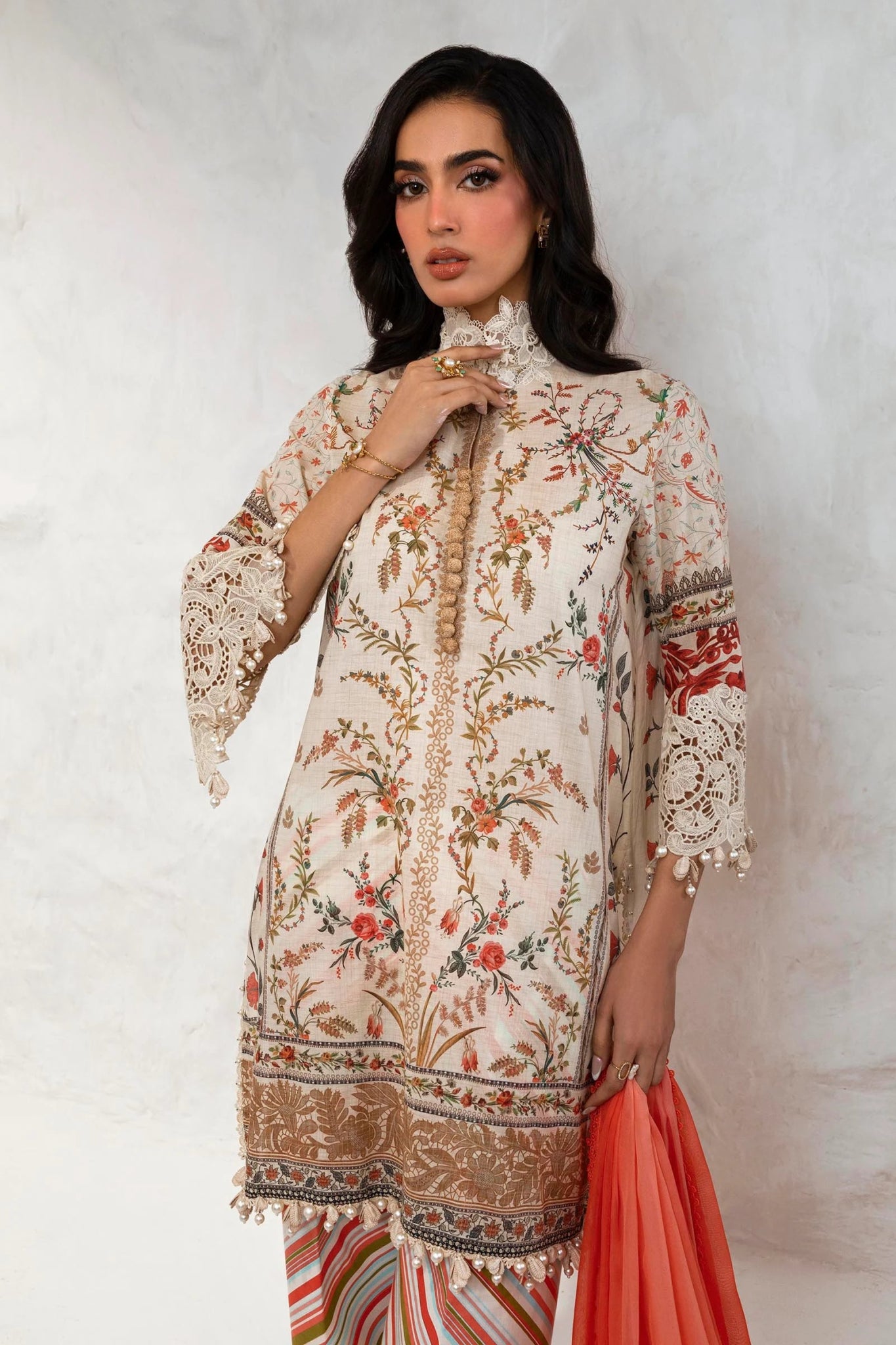 Model wearing Sana Safinaz Muzlin Summer '24, Design M242 - 005A - CI dress, a chic choice for Pakistani clothes online in the UK.