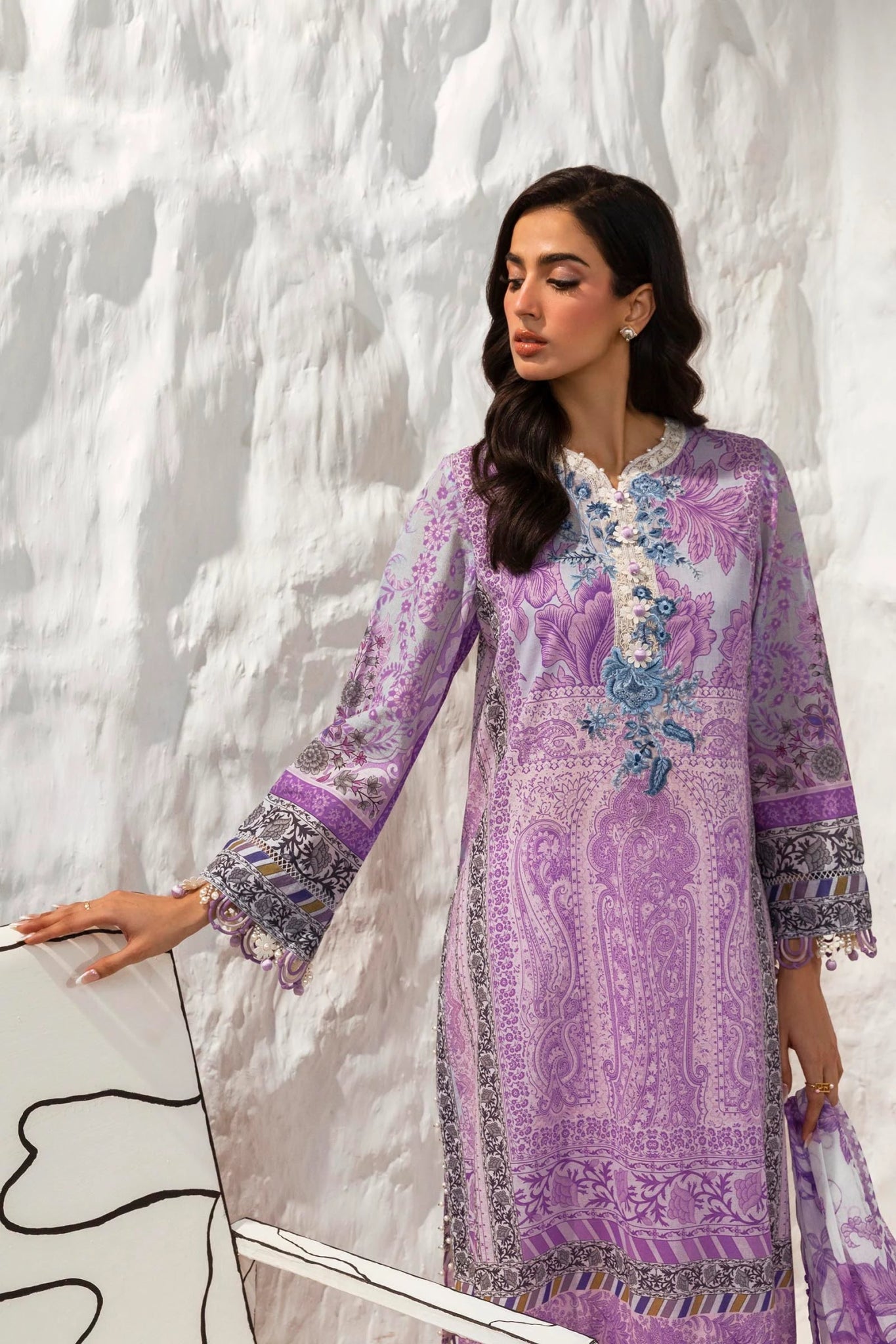 Model wearing Sana Safinaz Muzlin Summer '24, Design M242 - 006B - CI dress, a must - have for Pakistani clothes online in the UK.