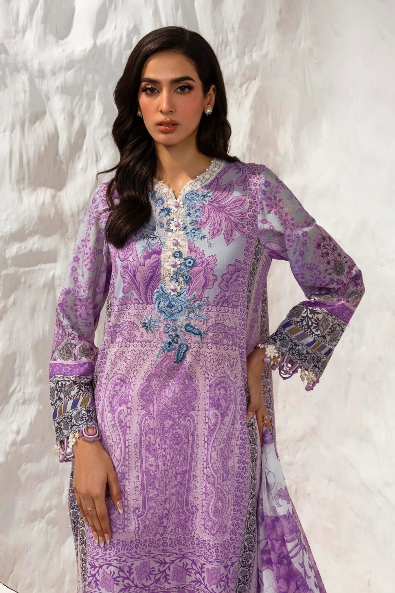 Model wearing Sana Safinaz Muzlin Summer '24, Design M242 - 006B - CI dress, a must - have for Pakistani clothes online in the UK.