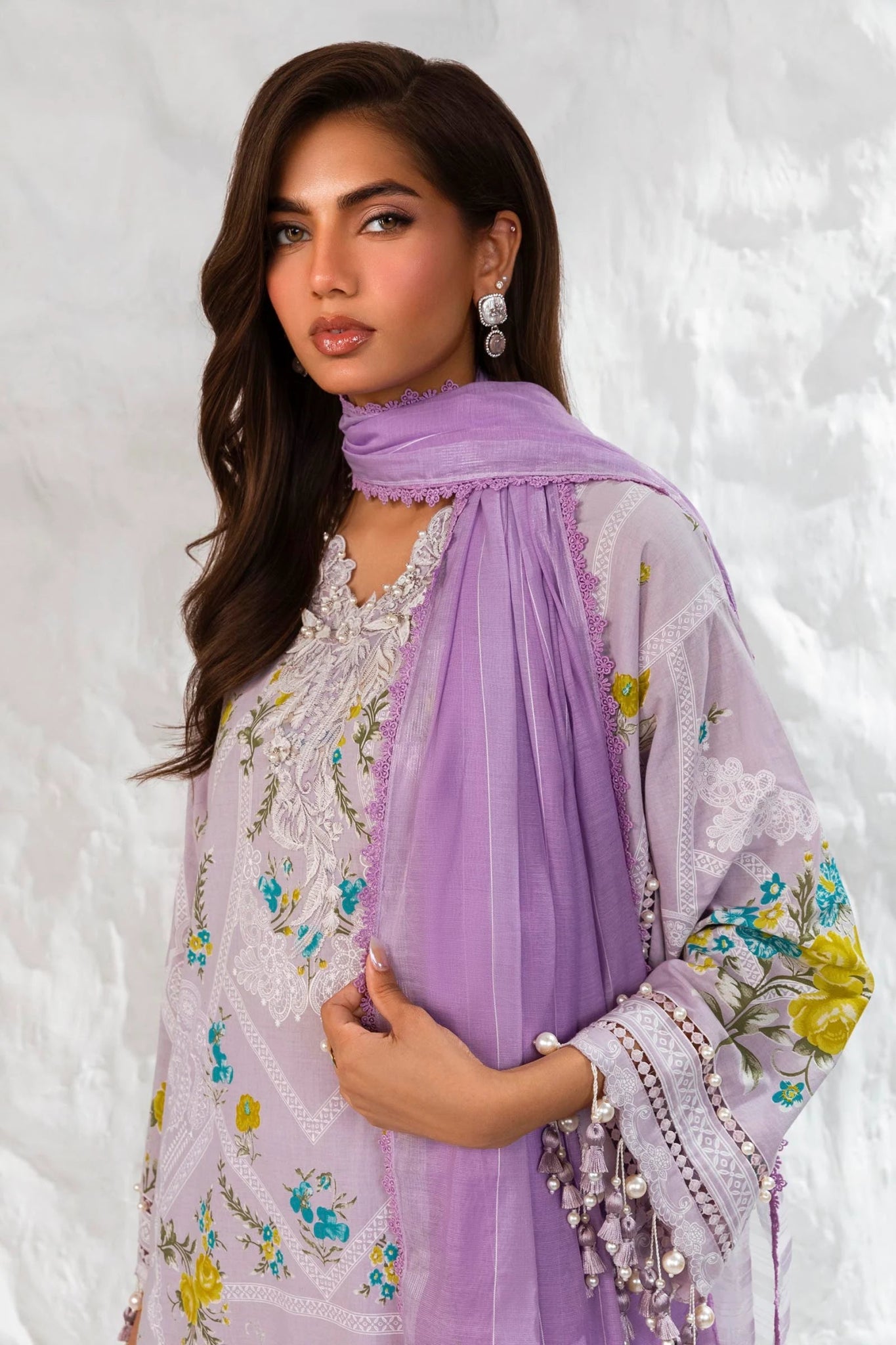 Model wearing Sana Safinaz Muzlin Summer '24, Design M242 - 007A - DG dress, a chic choice for Pakistani clothes online in the UK.