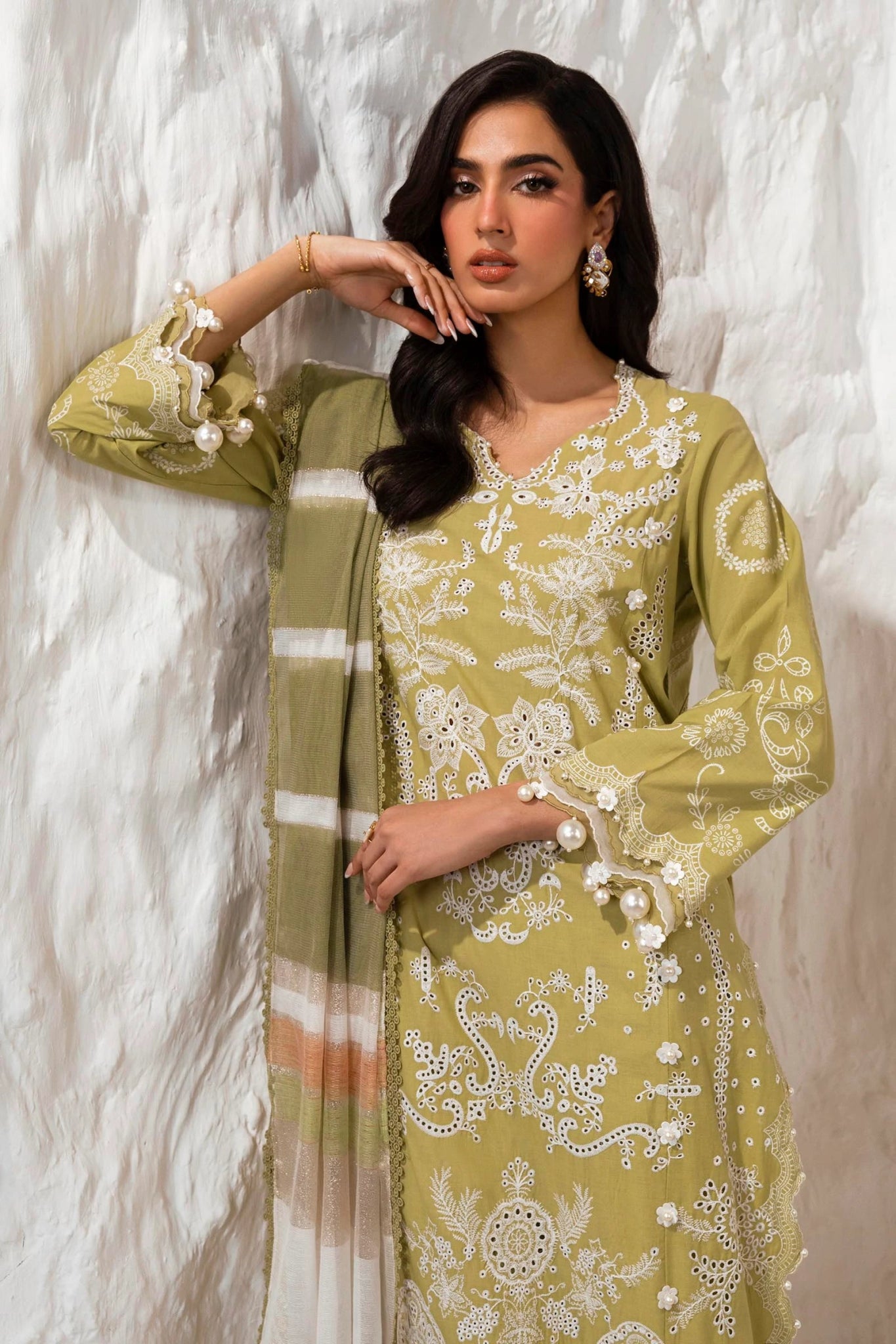 Model wearing Sana Safinaz Muzlin Summer '24, Design M242 - 015A - DF, ideal for Pakistani fashion online in the UK.