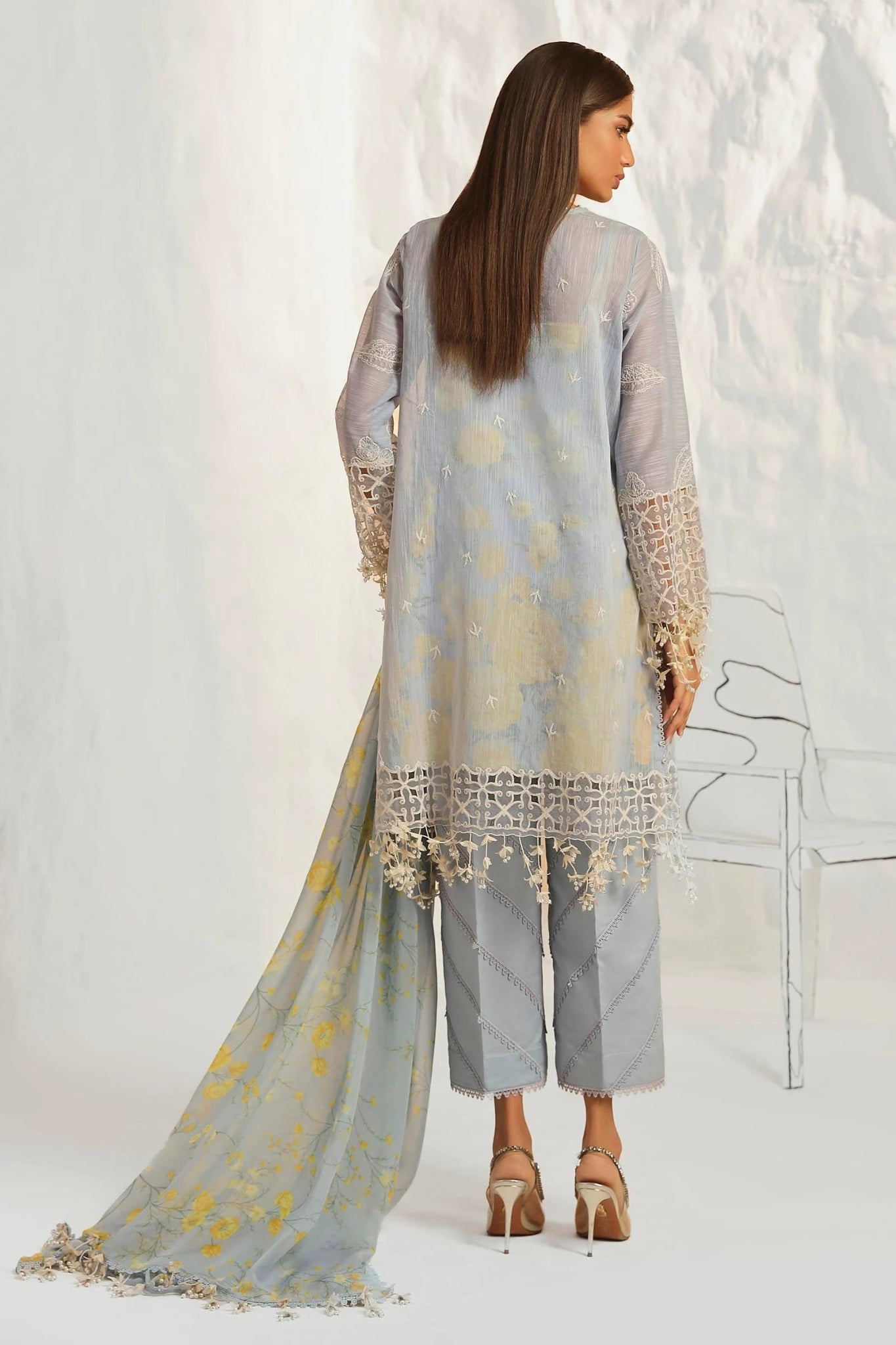 Model wearing Sana Safinaz Muzlin Summer '24, Design M242 - 016A - CJ, ideal for Pakistani fashion online in the UK.