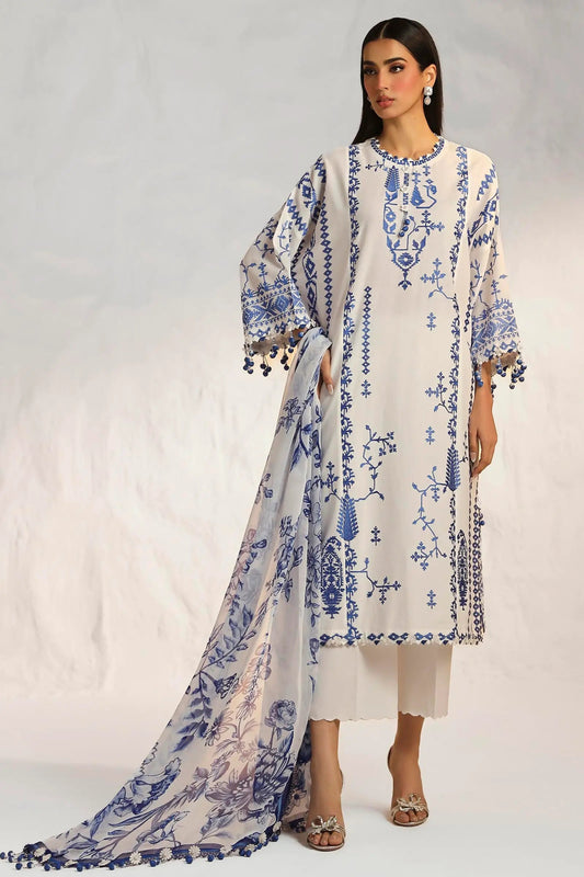 Model wearing Sana Safinaz Muzlin Summer '24, Design M242-017A-CJ, ideal for Pakistani fashion online in the UK.