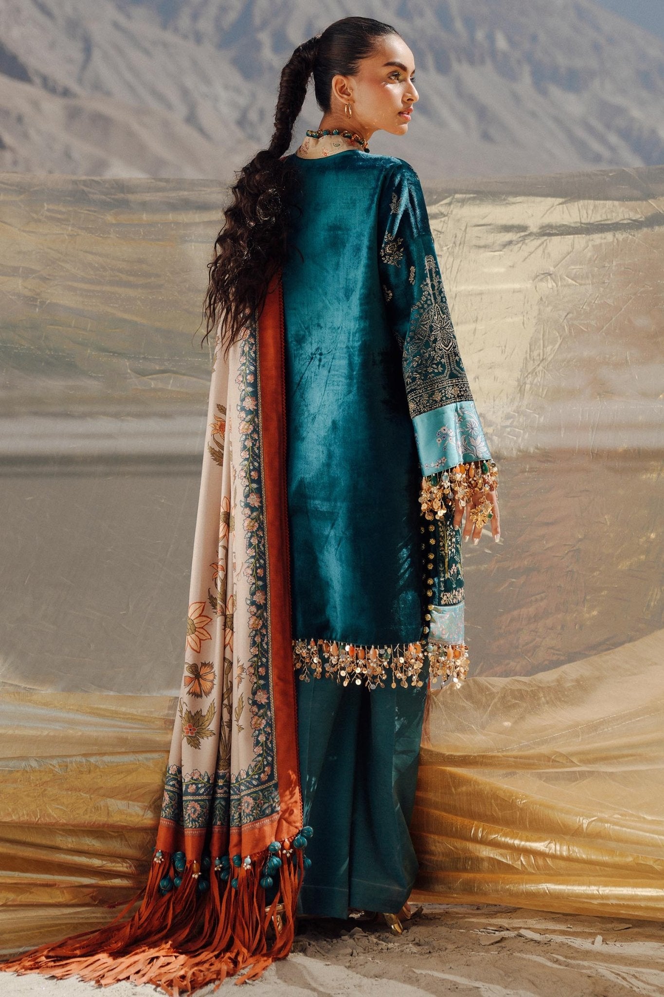 Model wearing V241 - 003 - 3CP from Sana Safinaz Winter Luxury '24, featuring intricate details and rich hues. Pakistani clothes online in UK at Signature Labels.