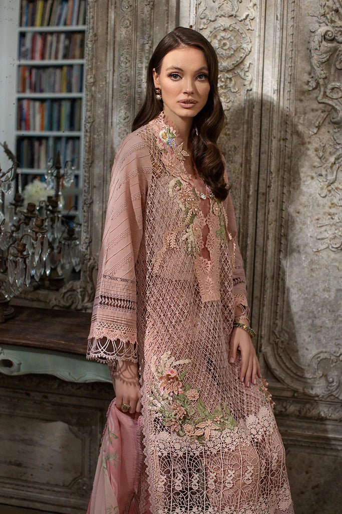 Elegant Sobia Nazir DESIGN 7B, a blush pink Pakistani lawn dress, captures UK's latest ethnic trends.